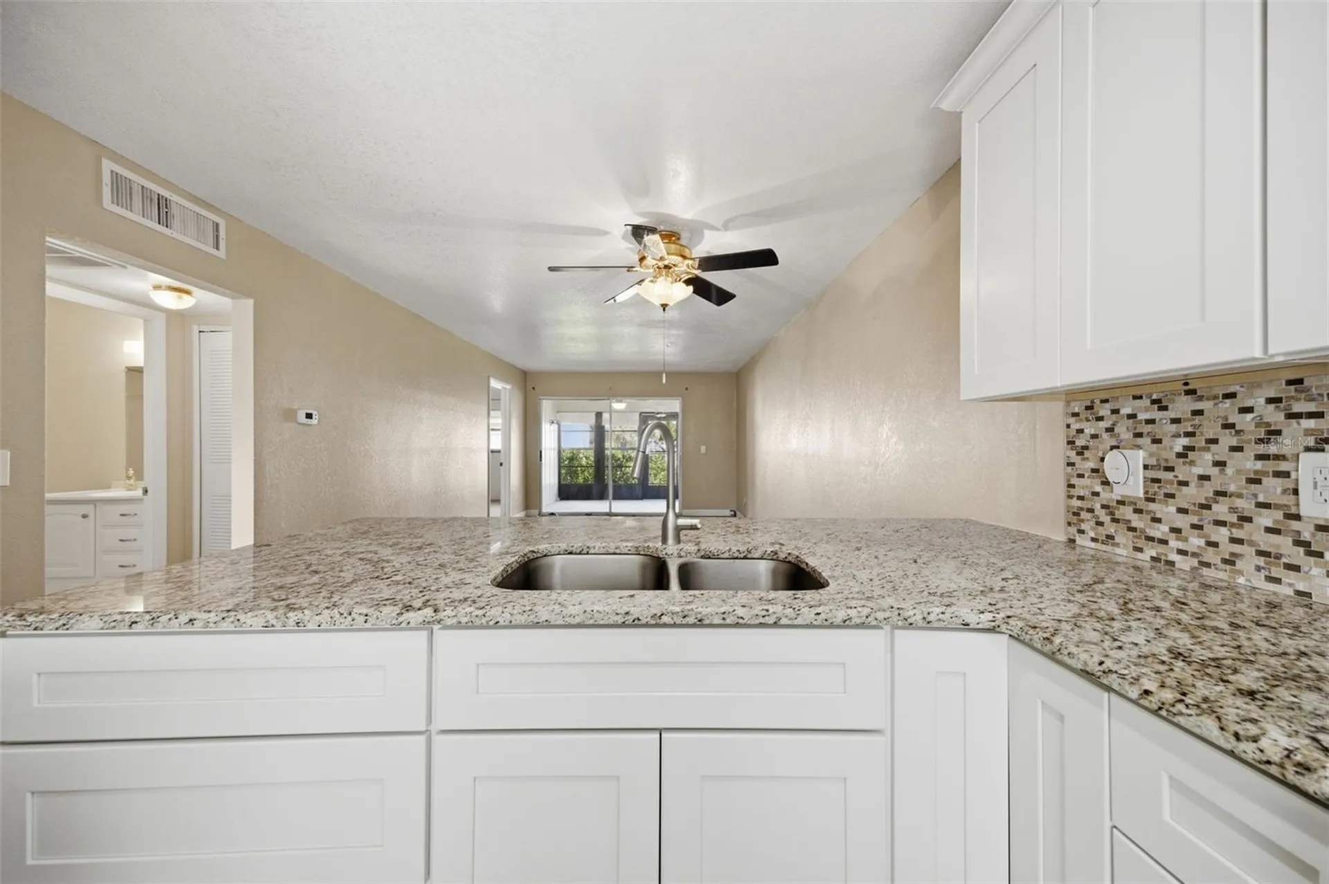 9023 Mission Oaks Boulevard Seminole FL 33776
