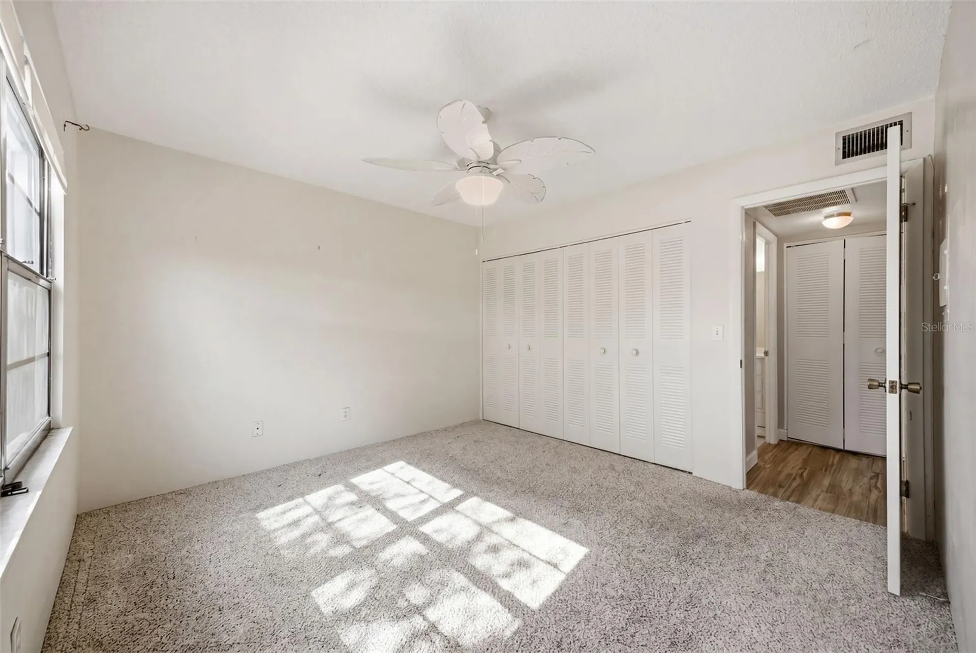 9023 Mission Oaks Boulevard Seminole FL 33776
