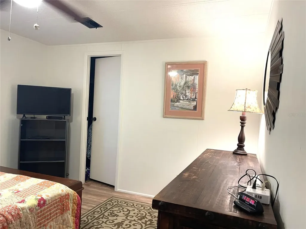 2 S. Bobwhite Road Wildwood FL 34785