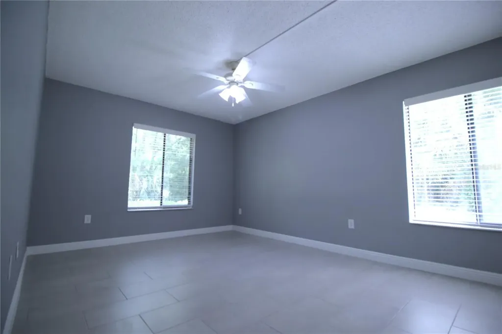 3232 Lake Pine Way E Tarpon Springs FL 34688