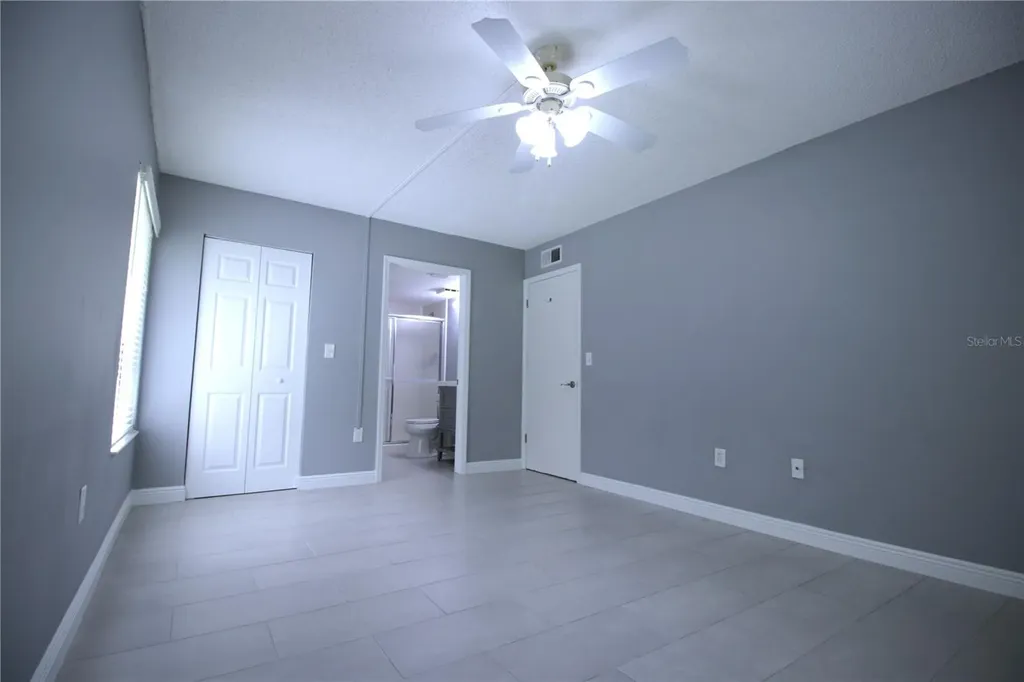 3232 Lake Pine Way E Tarpon Springs FL 34688