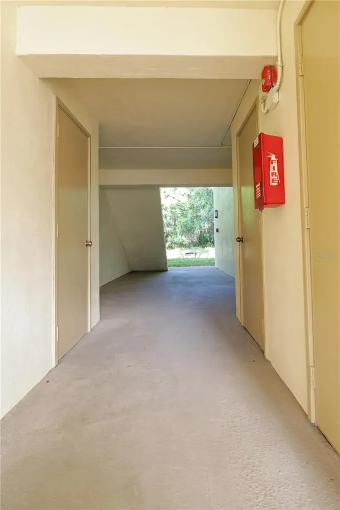 3232 Lake Pine Way E Tarpon Springs FL 34688