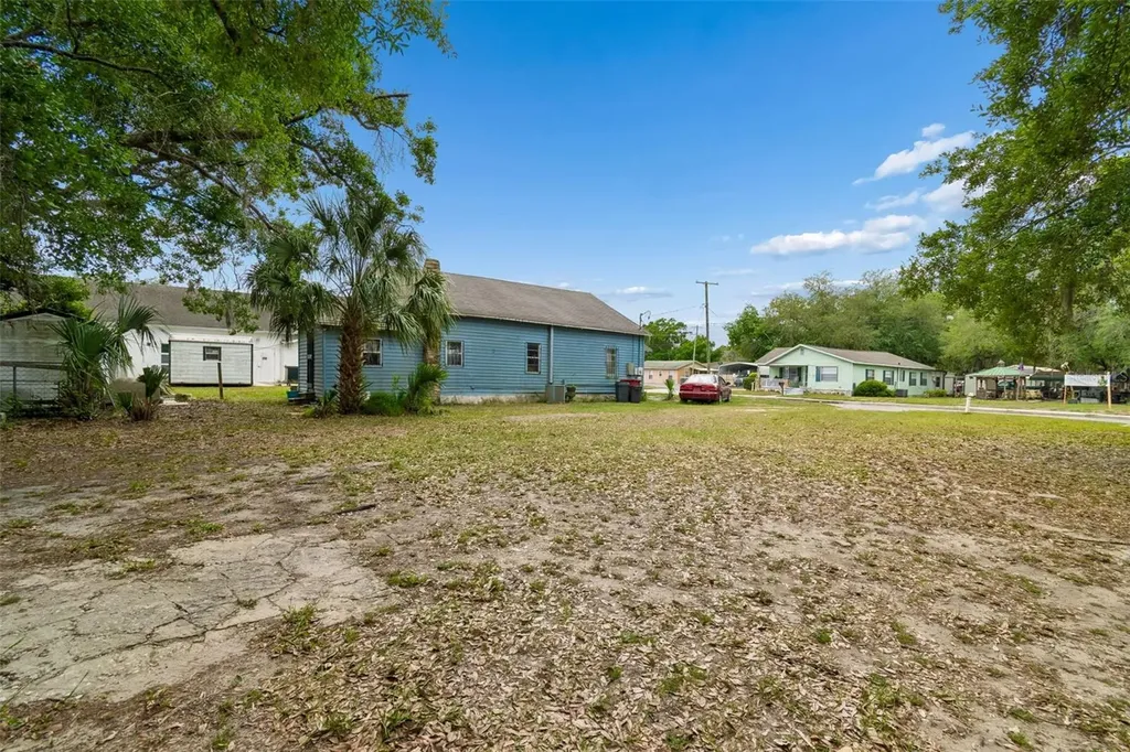 104 S Warnell Street Plant City FL 33563