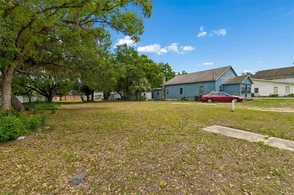 104 S Warnell Street Plant City FL 33563