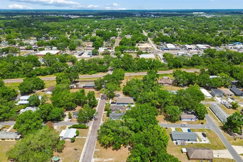 104 S Warnell Street Plant City FL 33563