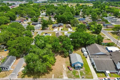 104 S Warnell Street Plant City FL 33563