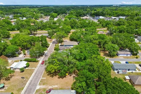 104 S Warnell Street Plant City FL 33563
