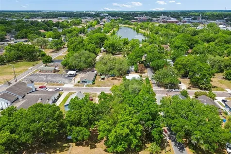 104 S Warnell Street Plant City FL 33563