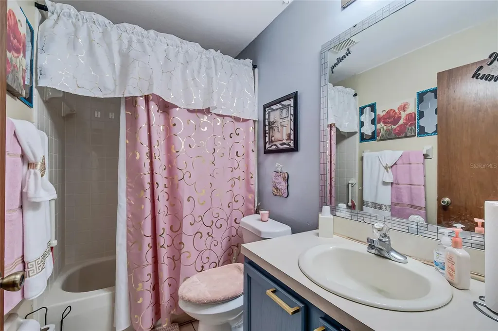 2818 Shannon Oak Court St Cloud FL 34769