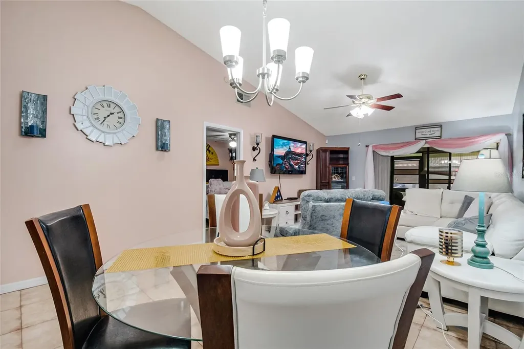 2818 Shannon Oak Court St Cloud FL 34769