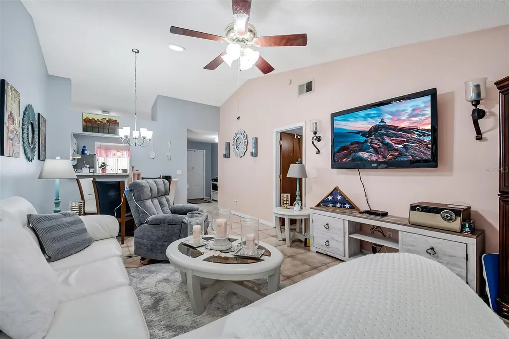 2818 Shannon Oak Court St Cloud FL 34769