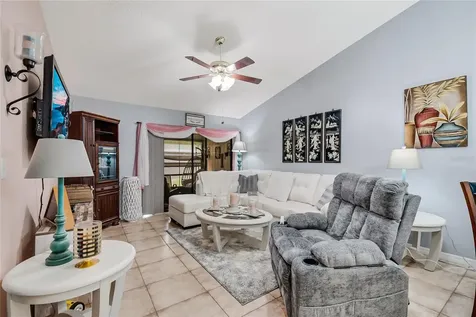 2818 Shannon Oak Court St Cloud FL 34769