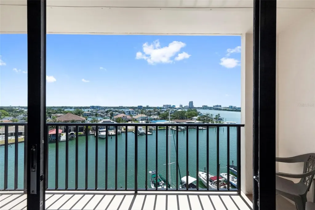 51 Island Way Clearwater Beach FL 33767