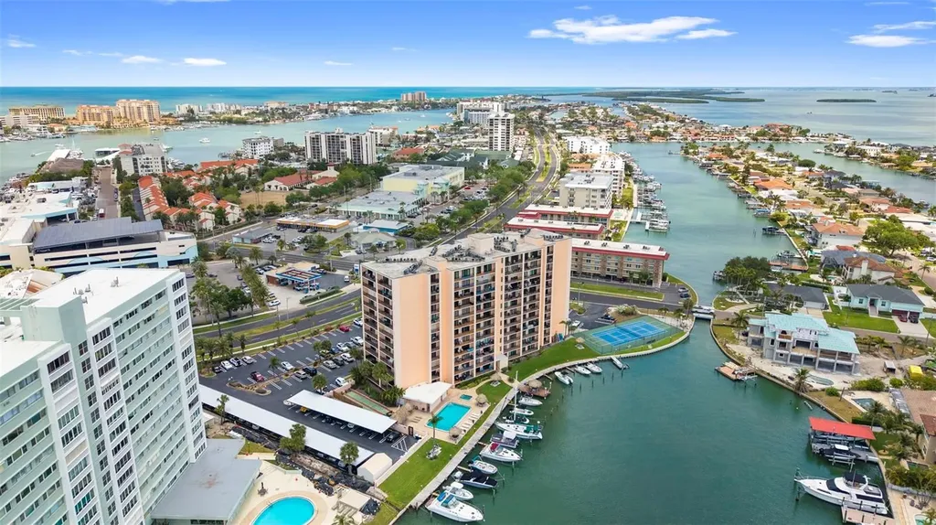 51 Island Way Clearwater Beach FL 33767