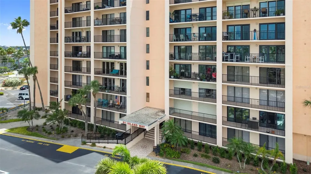 51 Island Way Clearwater Beach FL 33767