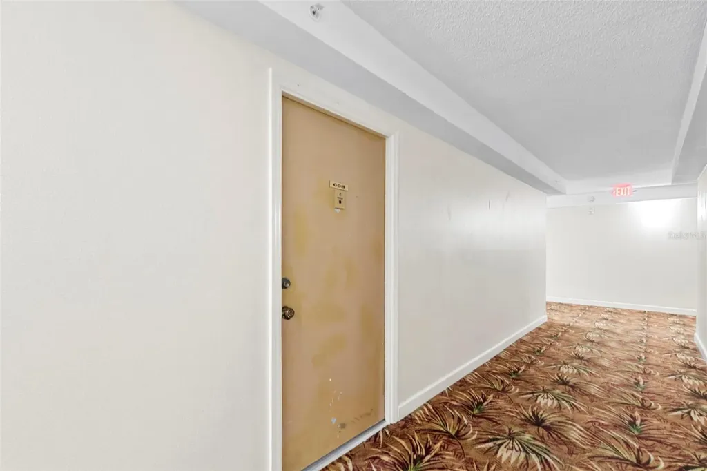 51 Island Way Clearwater Beach FL 33767