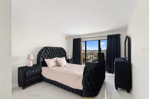 51 Island Way Clearwater Beach FL 33767