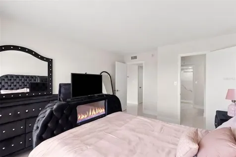 51 Island Way Clearwater Beach FL 33767