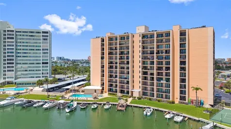 51 Island Way Clearwater Beach FL 33767