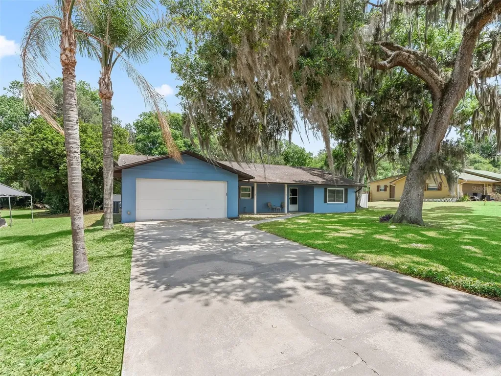 12109 SE 61st Court Belleview FL 34420