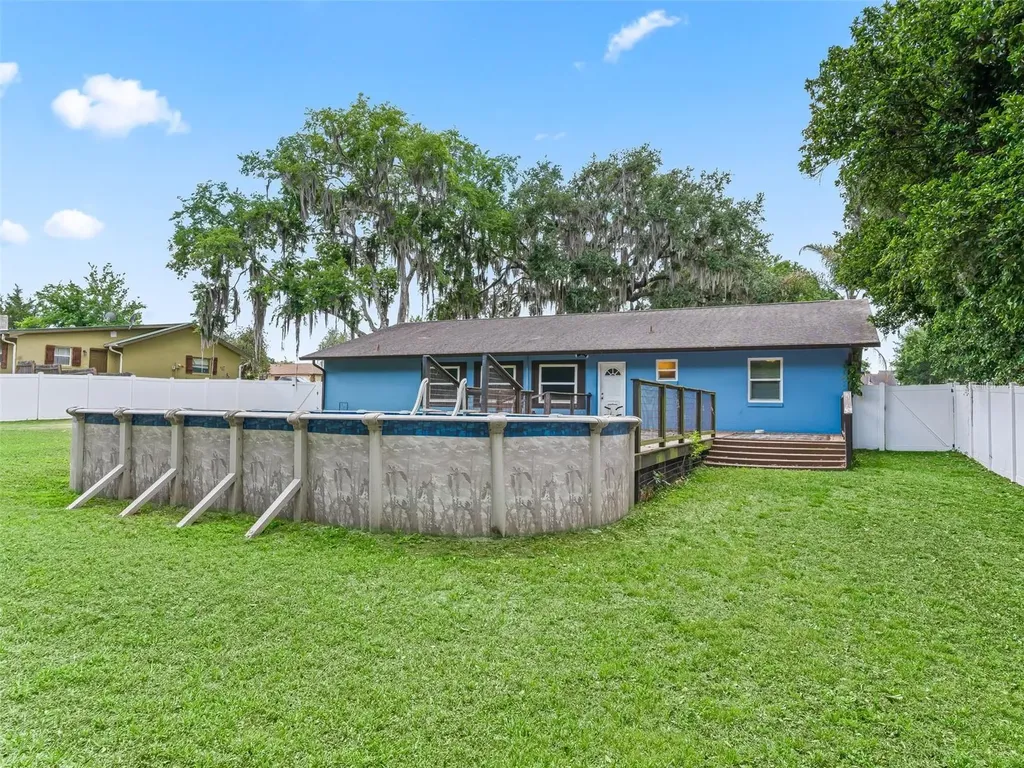 12109 SE 61st Court Belleview FL 34420
