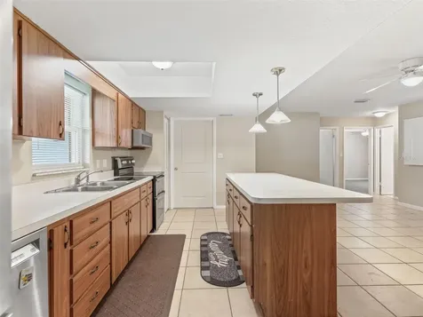 12109 SE 61st Court Belleview FL 34420
