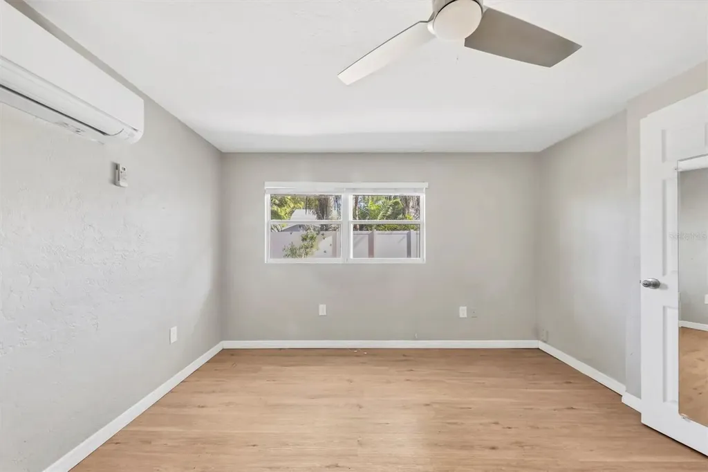 2551 Wilkinson Road Sarasota FL 34231