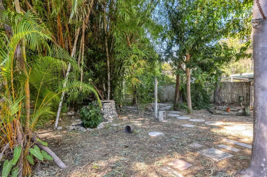 2551 Wilkinson Road Sarasota FL 34231