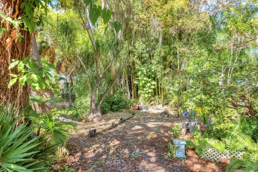 2551 Wilkinson Road Sarasota FL 34231