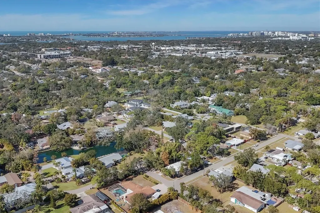 2551 Wilkinson Road Sarasota FL 34231