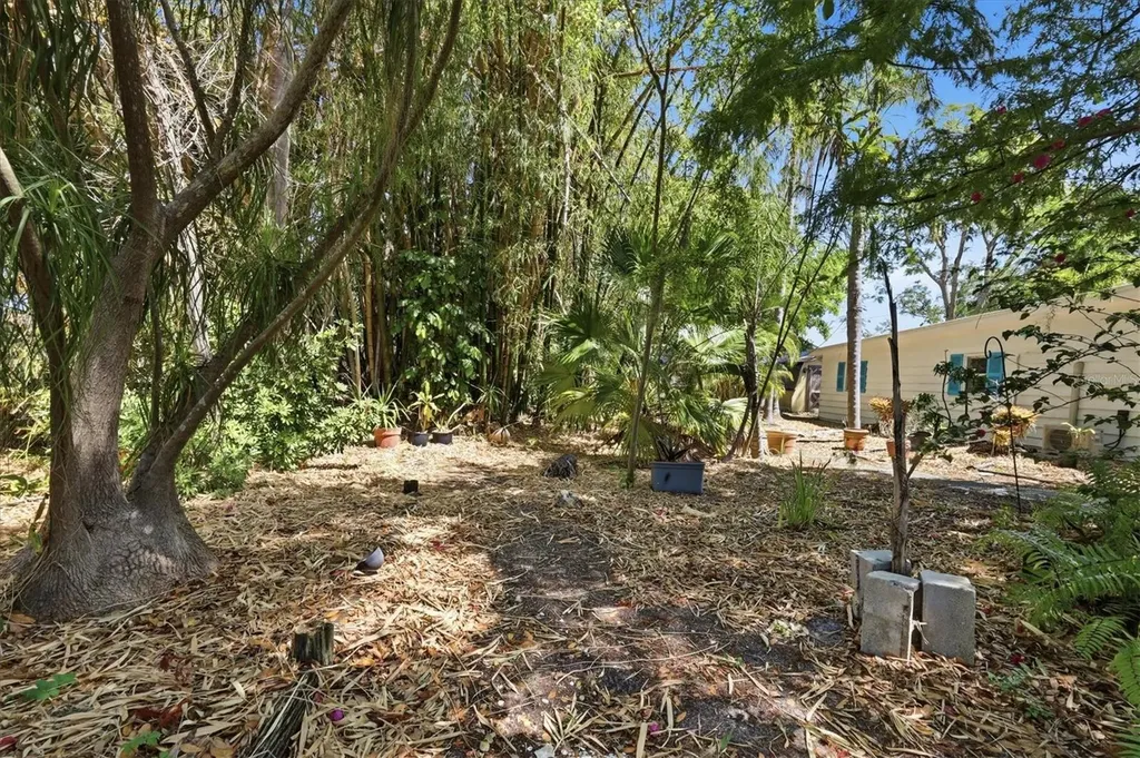 2551 Wilkinson Road Sarasota FL 34231
