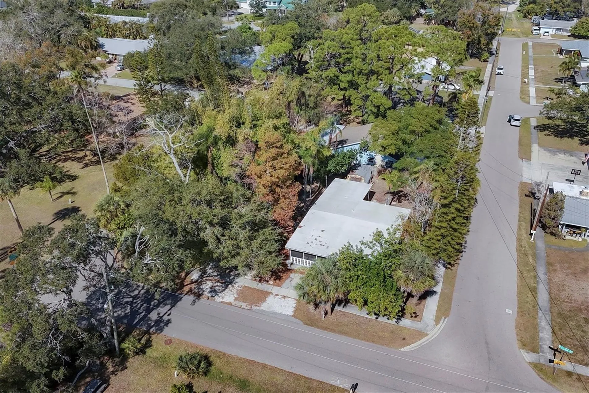 2551 Wilkinson Road Sarasota FL 34231
