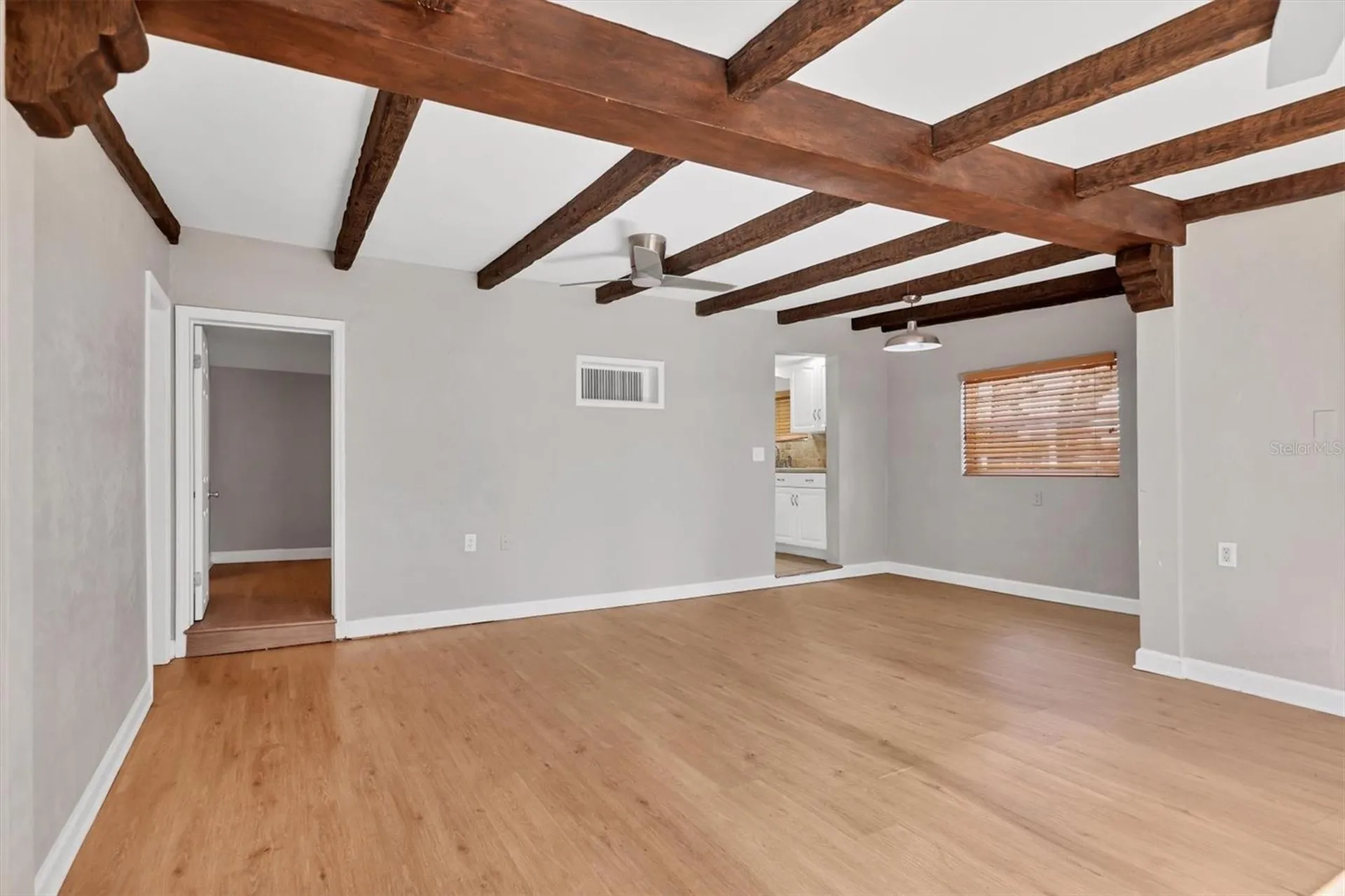 2551 Wilkinson Road Sarasota FL 34231