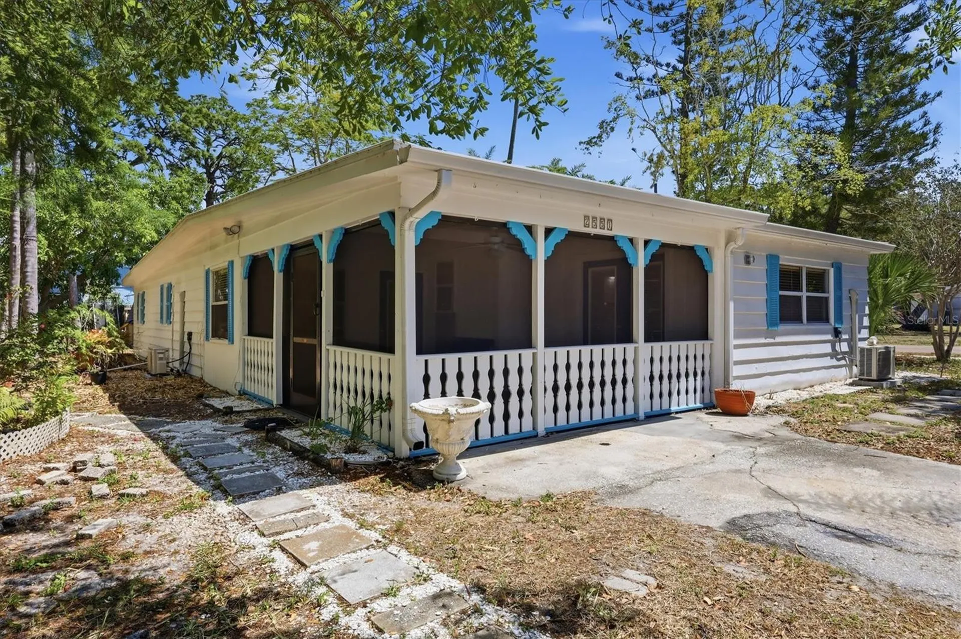 2551 Wilkinson Road Sarasota FL 34231