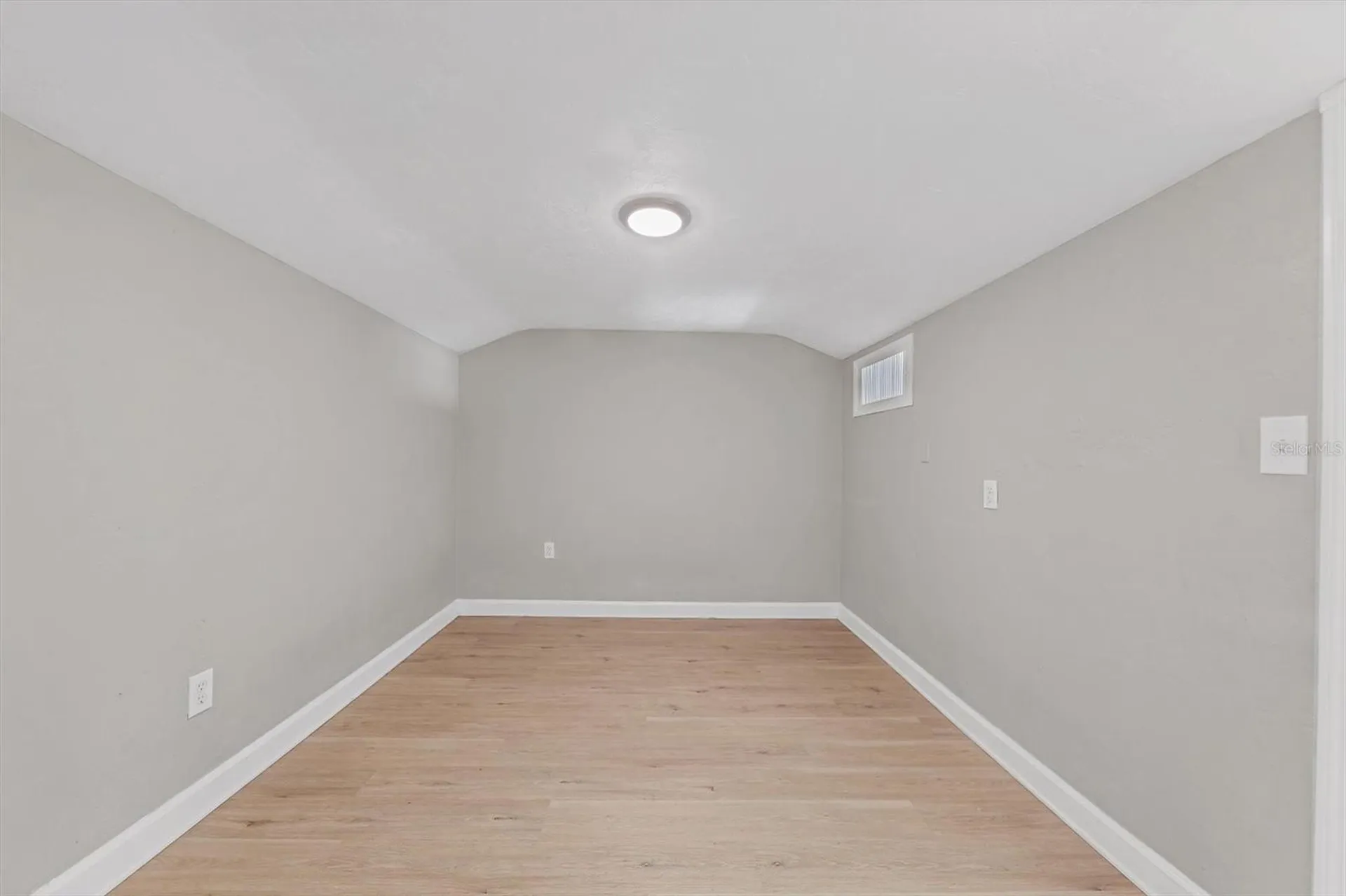 2551 Wilkinson Road Sarasota FL 34231