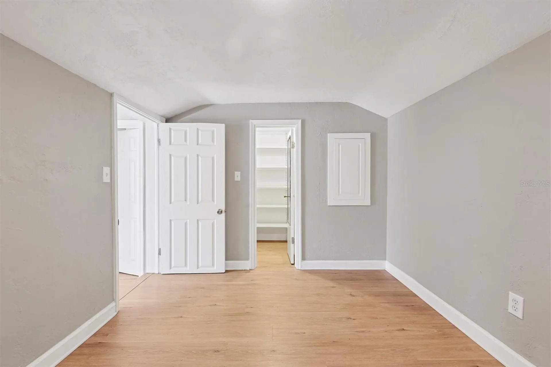 2551 Wilkinson Road Sarasota FL 34231