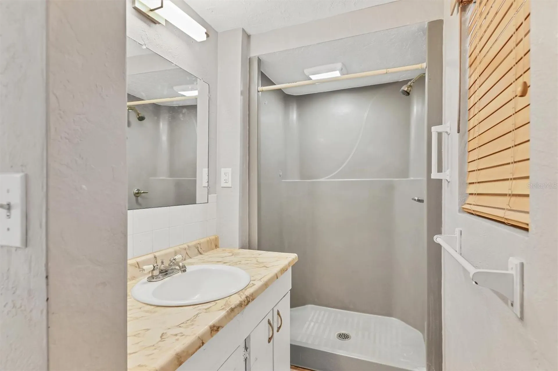 2551 Wilkinson Road Sarasota FL 34231