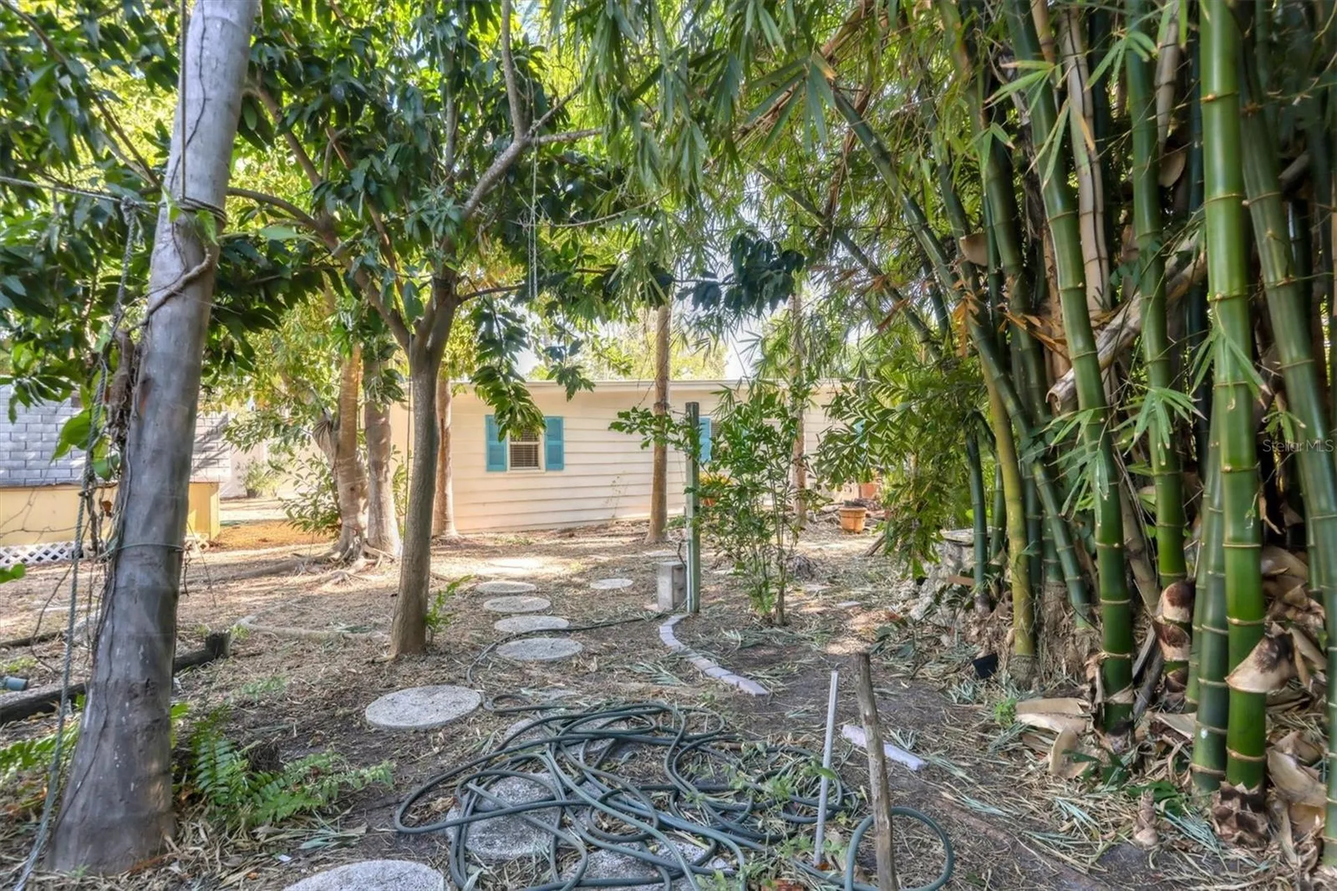 2551 Wilkinson Road Sarasota FL 34231