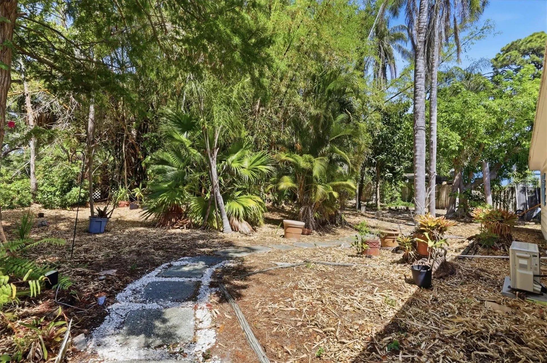 2551 Wilkinson Road Sarasota FL 34231