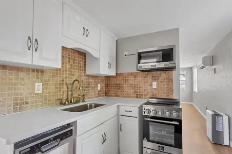 2551 Wilkinson Road Sarasota FL 34231