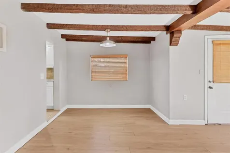 2551 Wilkinson Road Sarasota FL 34231