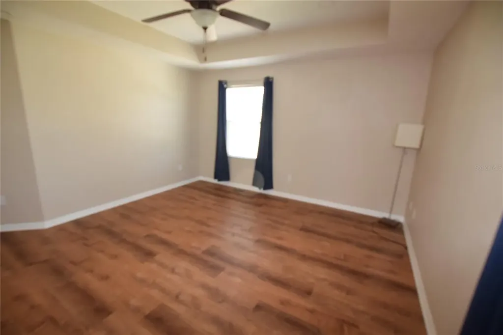 1570 Scarlet Oak Loop Winter Garden FL 34787