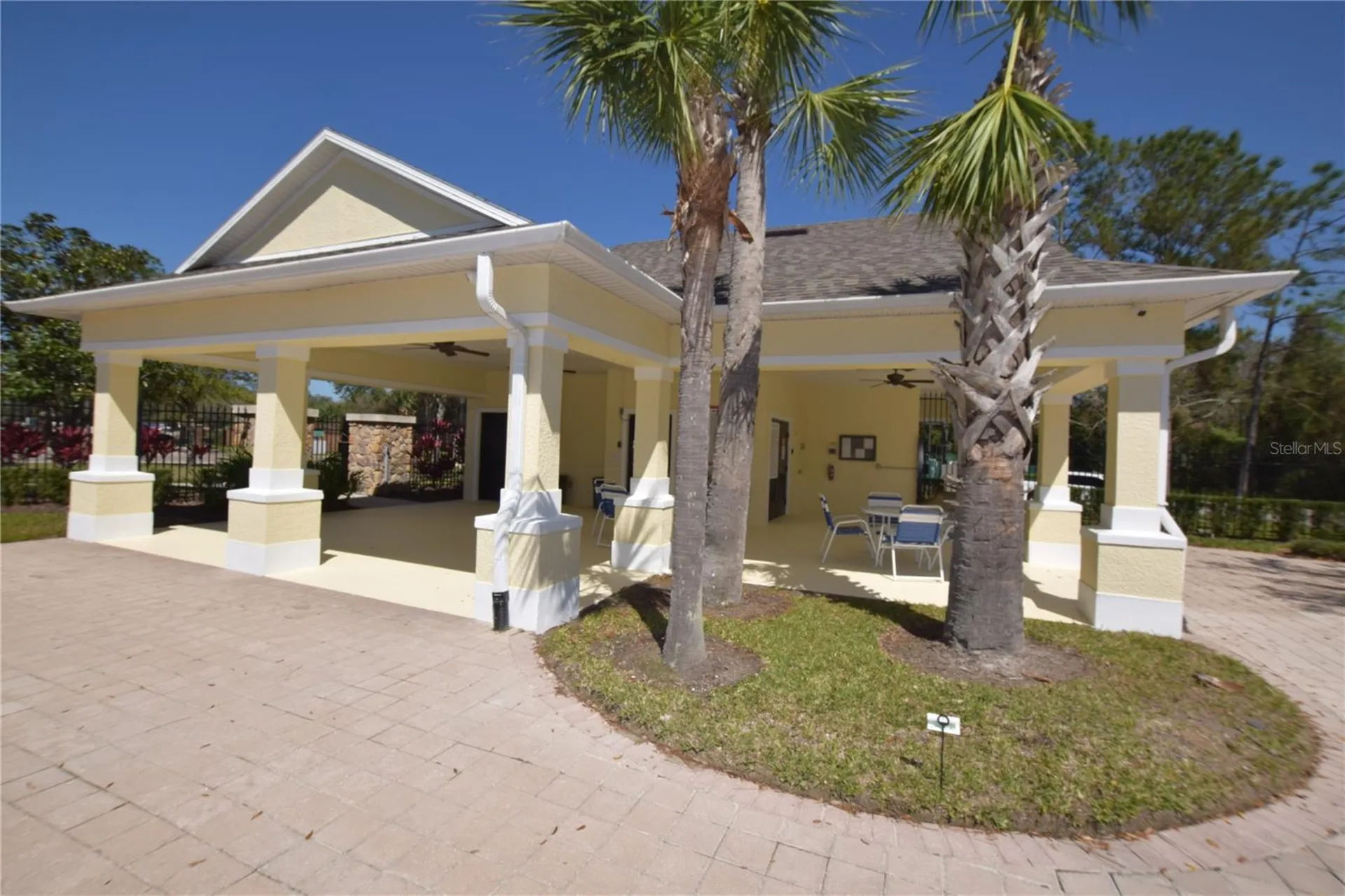 1570 Scarlet Oak Loop Winter Garden FL 34787