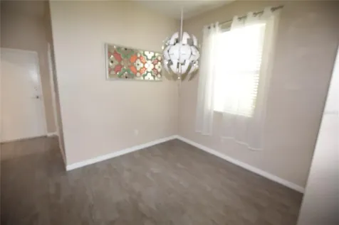1570 Scarlet Oak Loop Winter Garden FL 34787