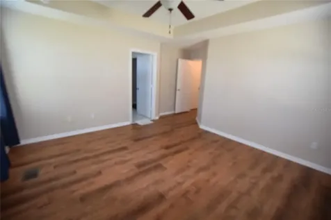 1570 Scarlet Oak Loop Winter Garden FL 34787