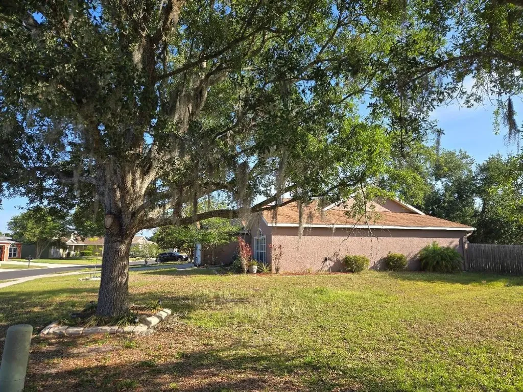 4199 Banbury Circle Parrish FL 34219