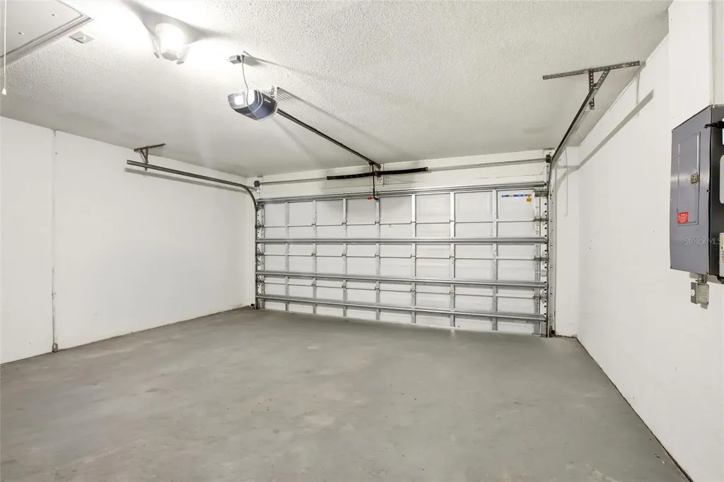 4199 Banbury Circle Parrish FL 34219