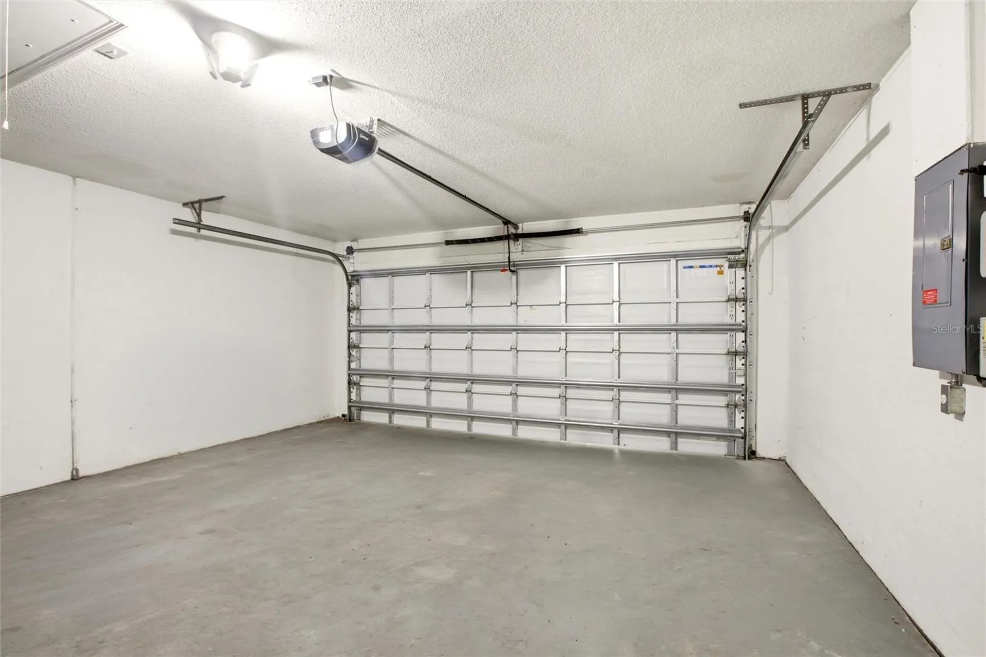 4199 Banbury Circle Parrish FL 34219
