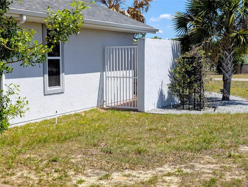 1235 E Hartford Street Hernando FL 34442