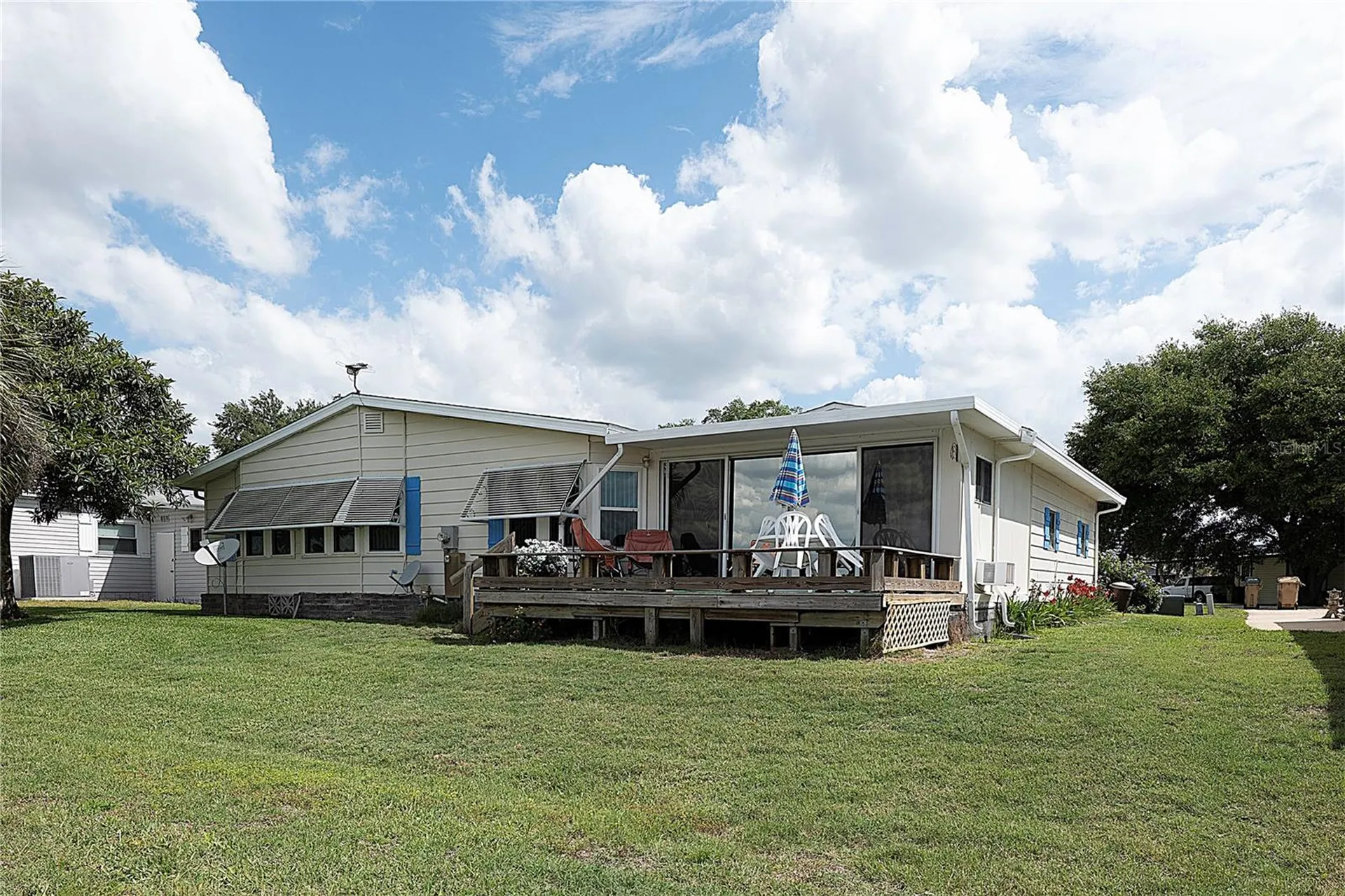 24927 Pine Hill Leesburg FL 34748
